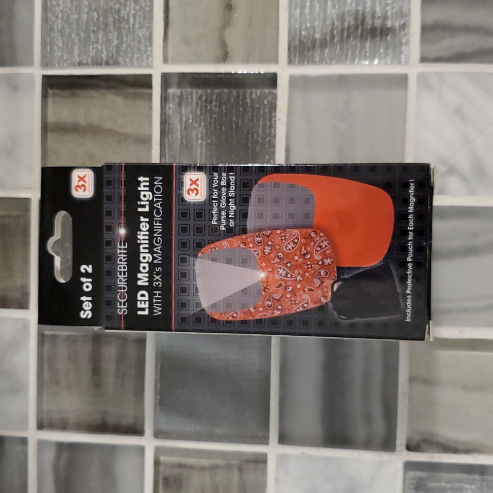 LED Magnifier Light with 3x Magnification - Orange & Orange Paisley - Set of 2